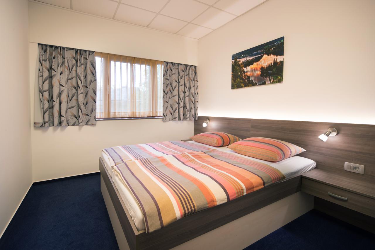 Pension Union Bled Bagian luar foto