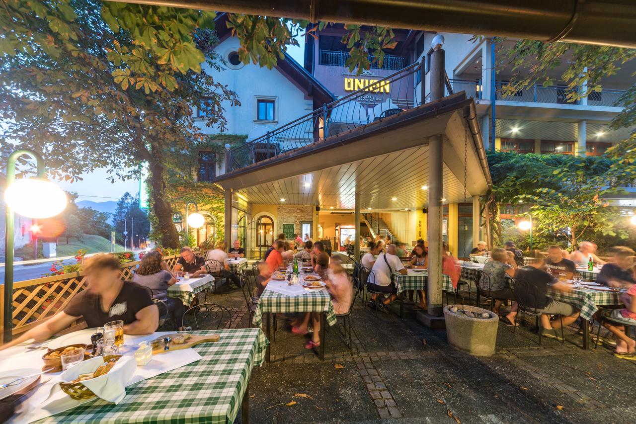 Pension Union Bled Bagian luar foto