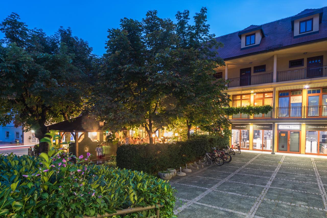 Pension Union Bled Bagian luar foto