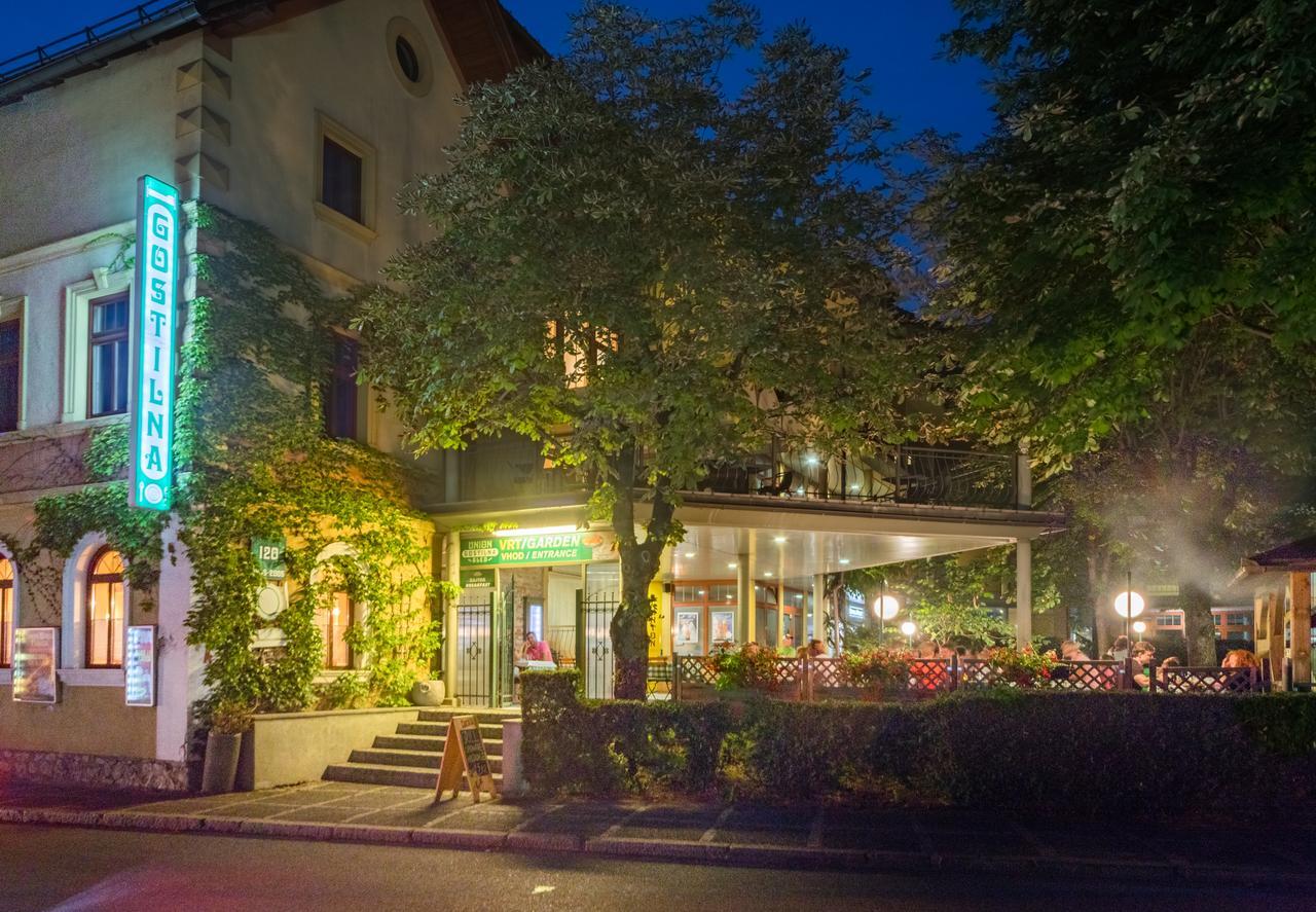 Pension Union Bled Bagian luar foto